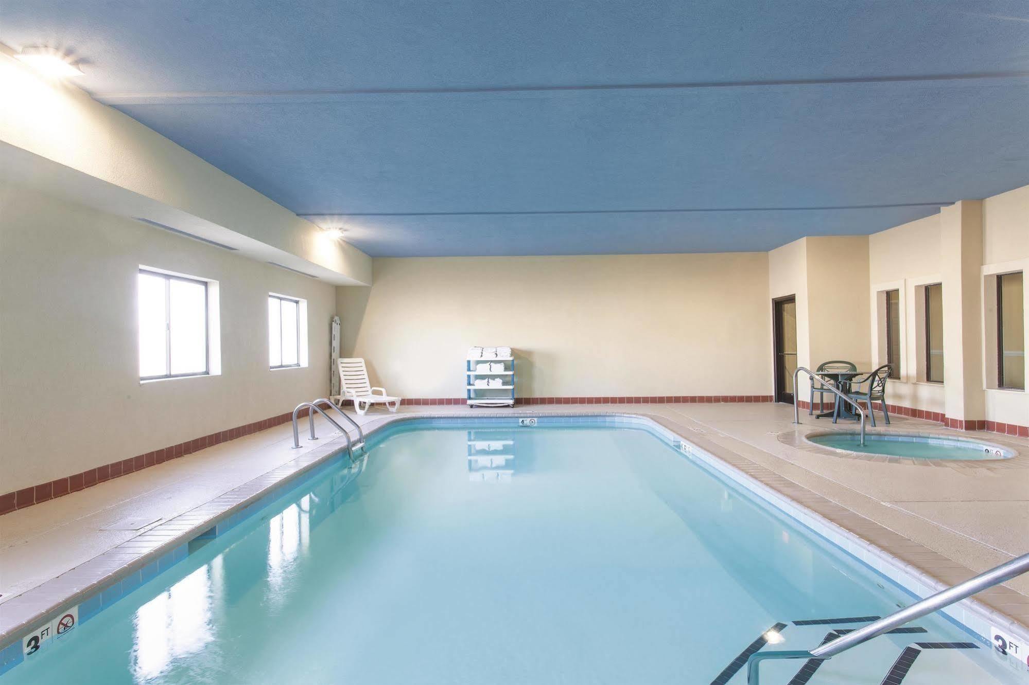 La Quinta By Wyndham Elizabethtown Ξενοδοχείο Εξωτερικό φωτογραφία
